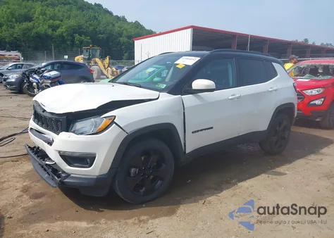 2020 Jeep Compass Altitude 4X4 z USA, uszkodzony, nr VIN 3C4NJDBB6LT157841
